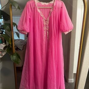 Vintage Lace Trim Nightgown
